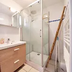 Caresse D'azur - Classe 2 Etoiles *