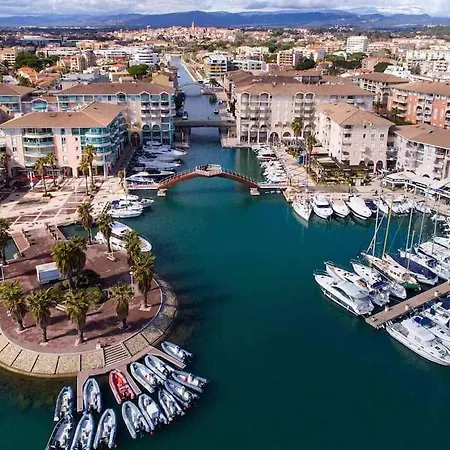 Appartement Caresse D'azur - Classé 2 étoiles Fréjus