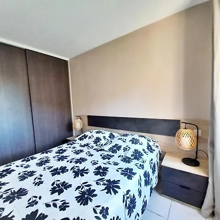 Appartement Caresse D'azur - Classé 2 étoiles