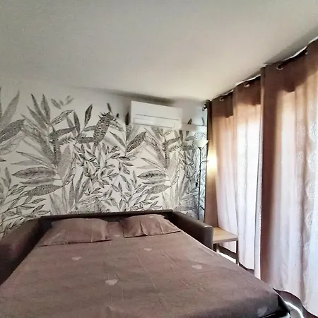 Appartement Caresse D'azur - Classé 2 étoiles